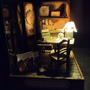 Vintage Art Diorama